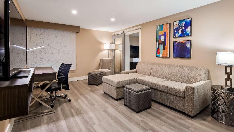 Photo of Livingroom in Greenville - Spartanburg