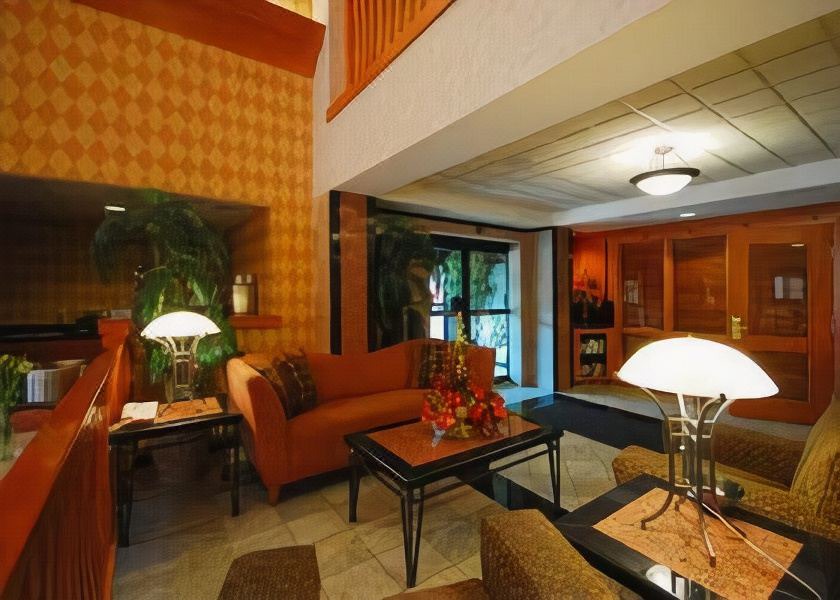 Photo of Livingroom in Leesburg
