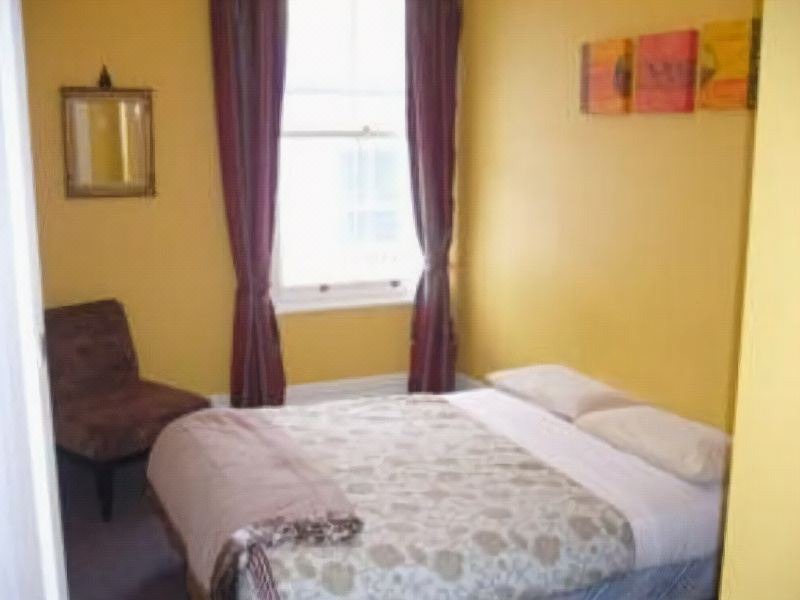 Photo of Bedroom in Newton