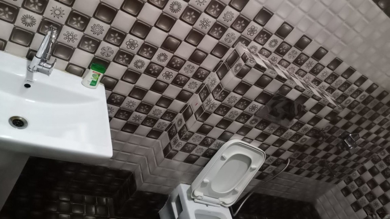 Photo of Bathroom in Suratgarh