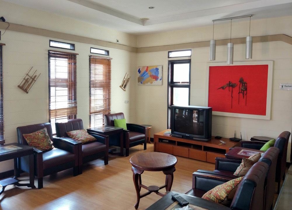 Photo of Livingroom in Malabar