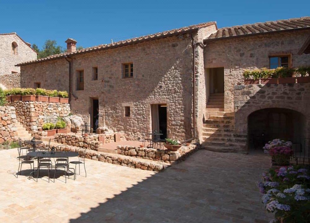 Photo of Buildings in Monteriggioni