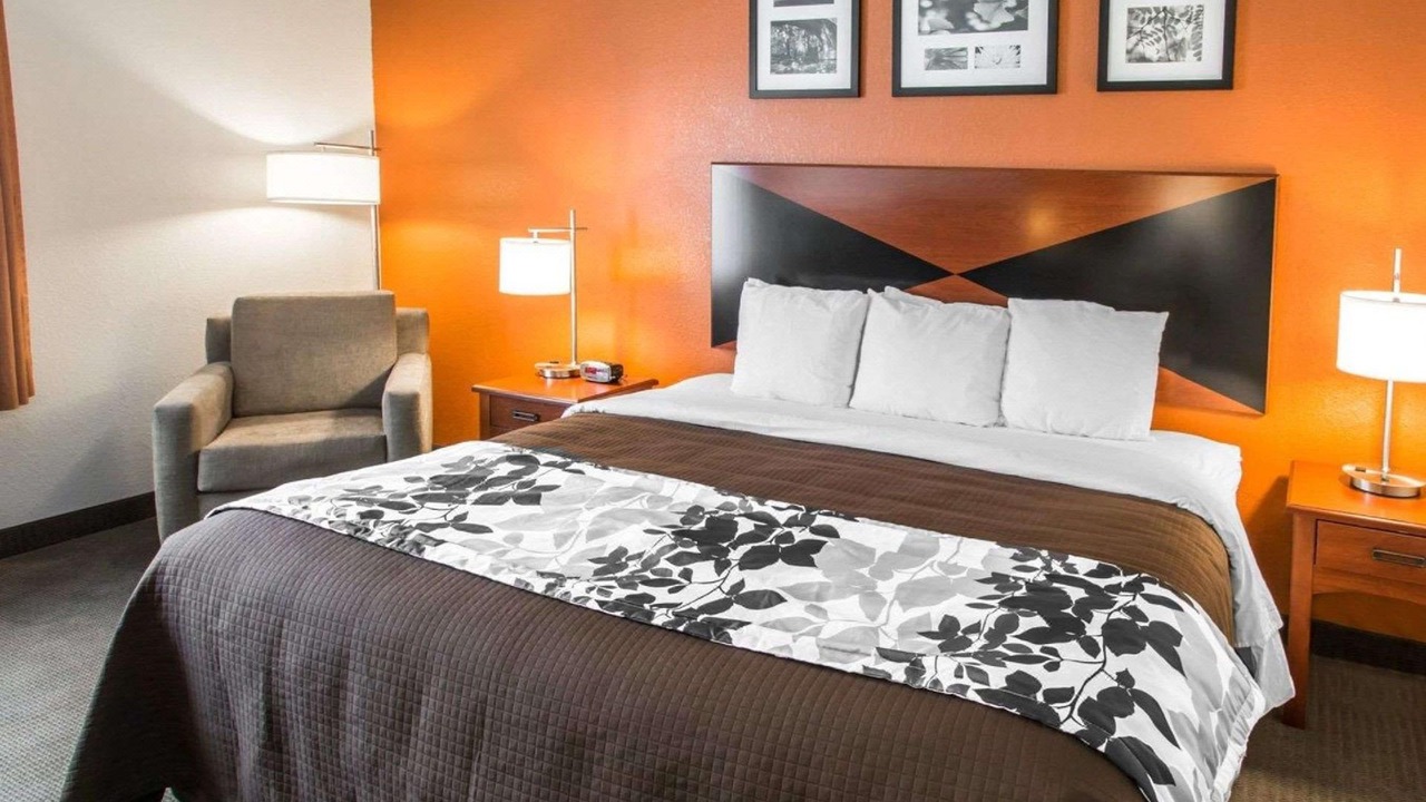 Photo of Bedroom in Palatka