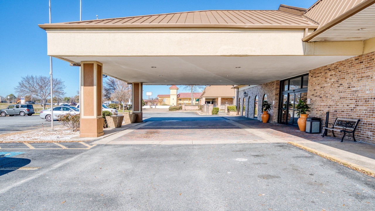 Photo of Buildings in Monroe