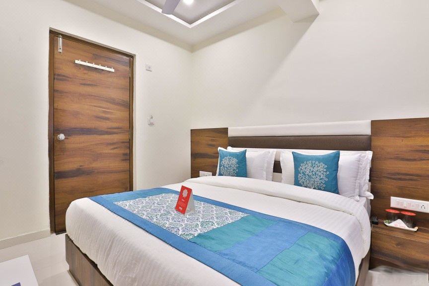 Photo of Bedroom in Navrangpura