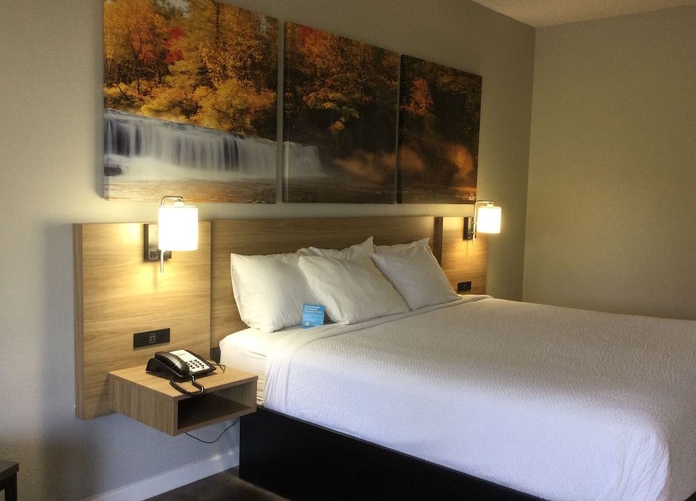 Photo of Bedroom in Jackson