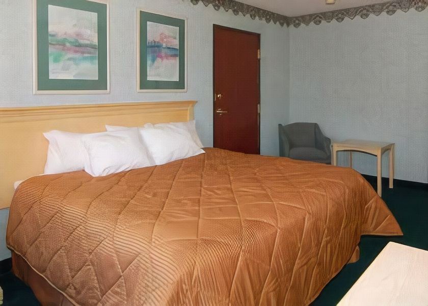 Photo of Bedroom in Monroe