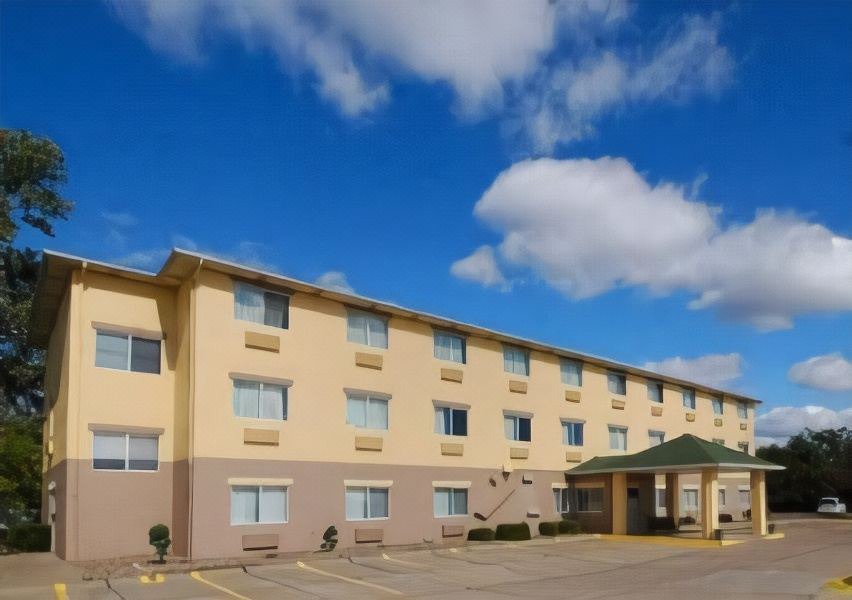 Photo of Buildings in Evansville
