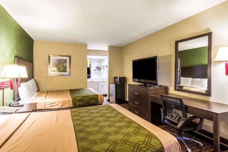 Photo of Livingroom in Homewood