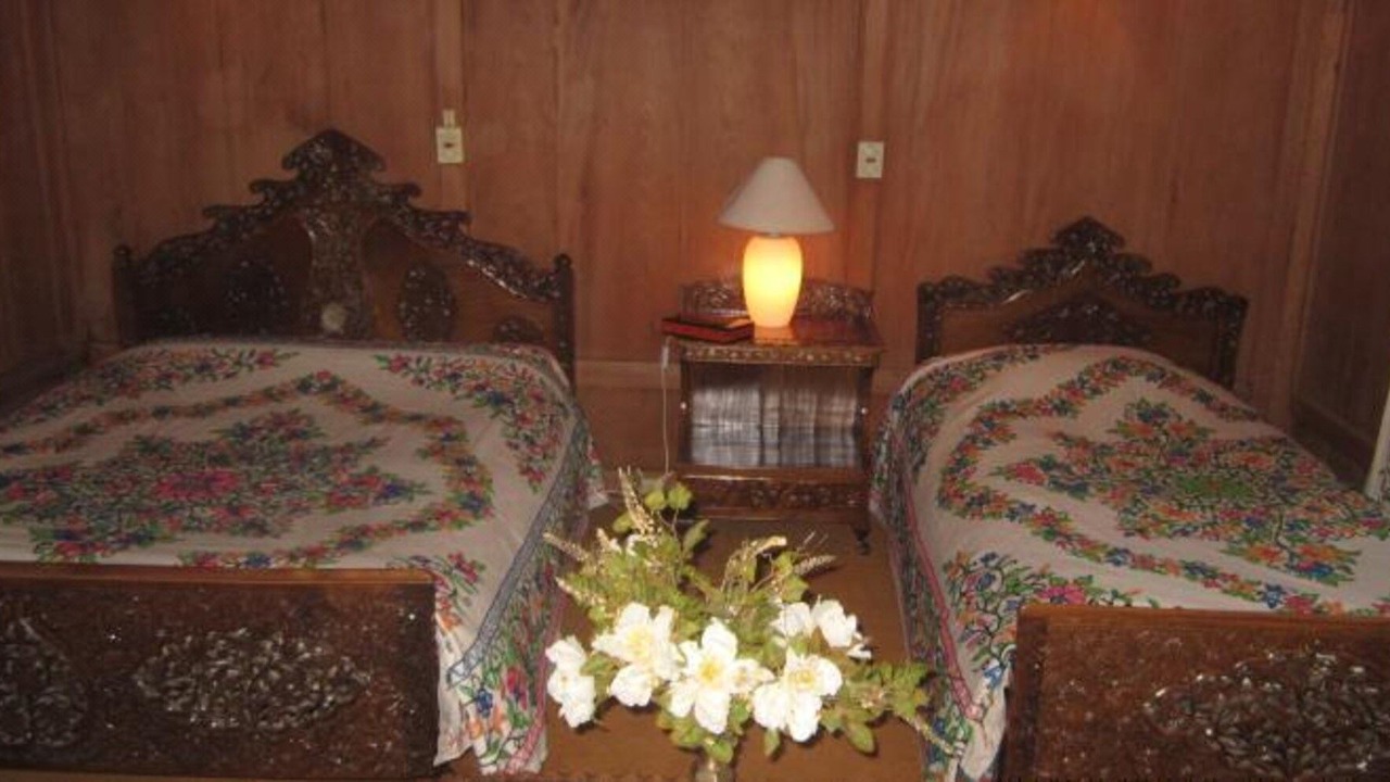 Photo of Bedroom in Nagin Bagh