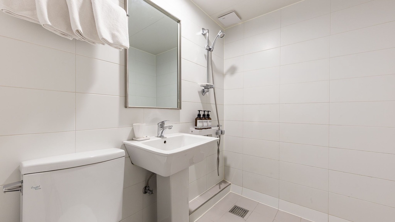 Photo of Bathroom in Dong-gu