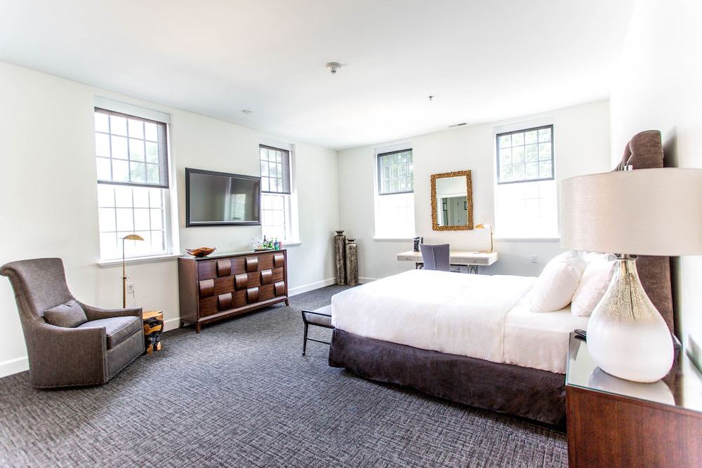 Photo of Bedroom in Delafield