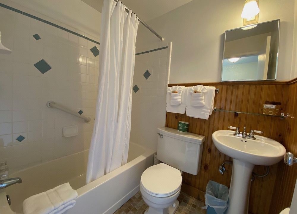 Photo of Bathroom in Port Angeles