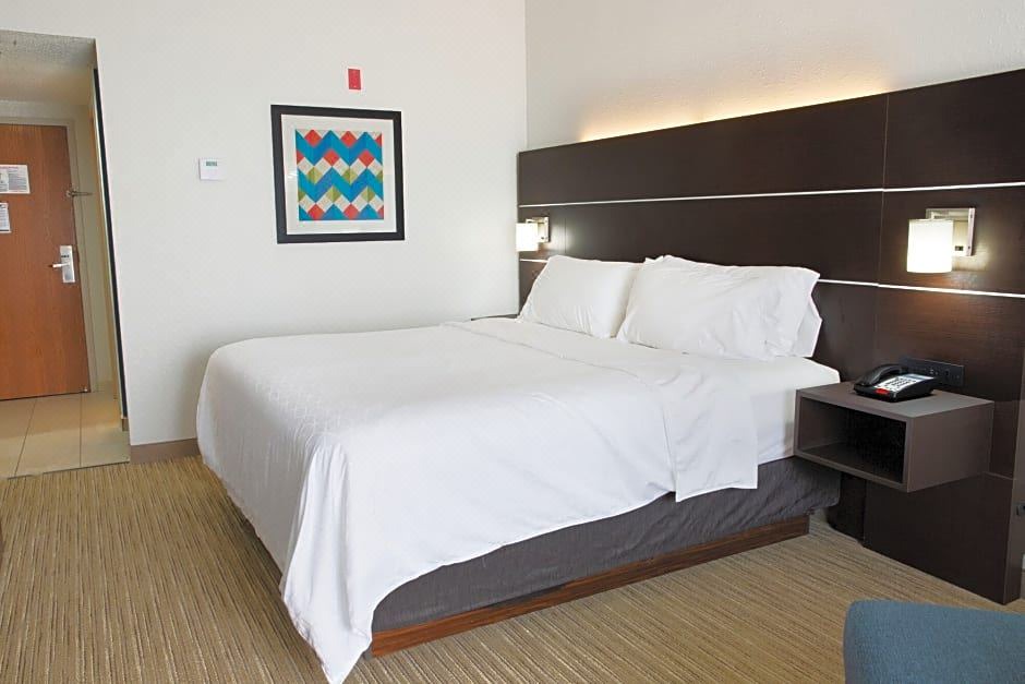Photo of Bedroom in Huber Heights