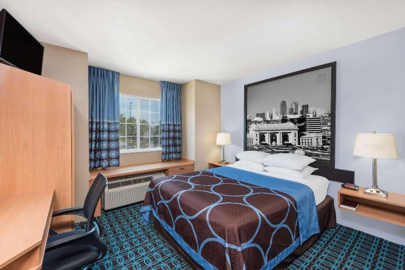 Photo of Bedroom in Blue Springs