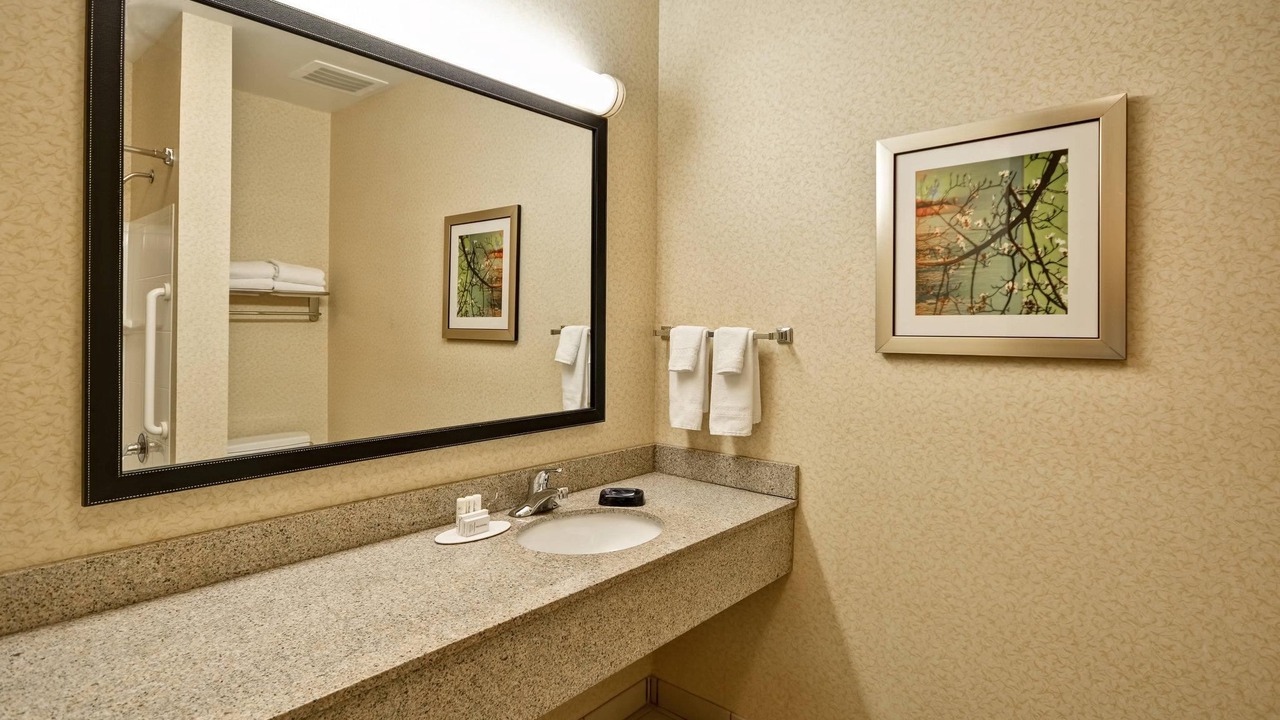 Photo of Bathroom in Fultondale
