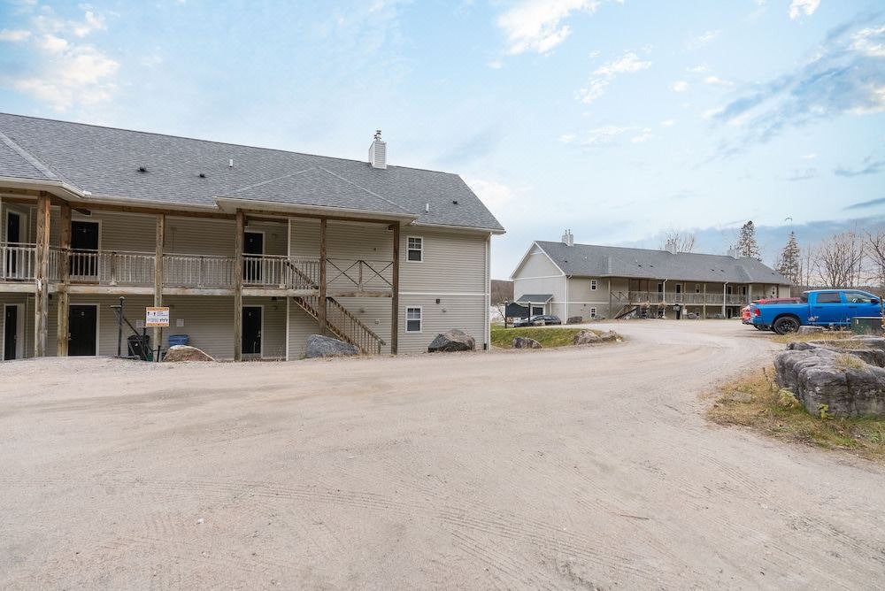 Photo of Buildings in Haliburton
