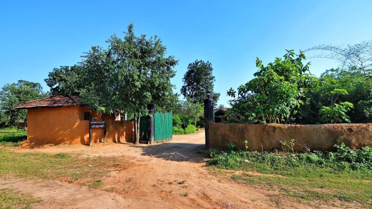 Photo of Buildings in Boda Chhapri