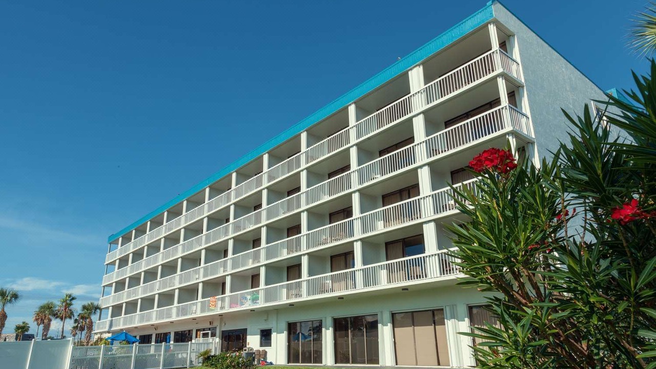 Photo of Buildings in Avon By The Sea
