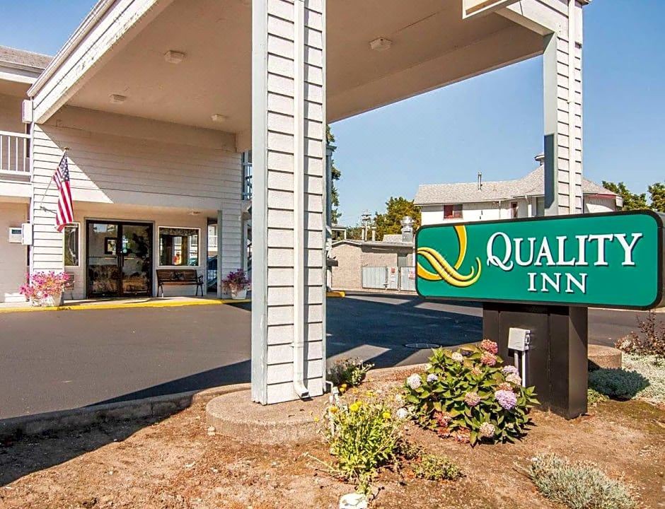 Photo of Buildings in Cottage Grove