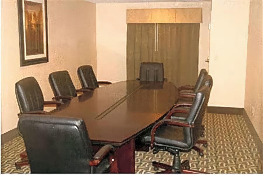 Photo of Livingroom in Harrison
