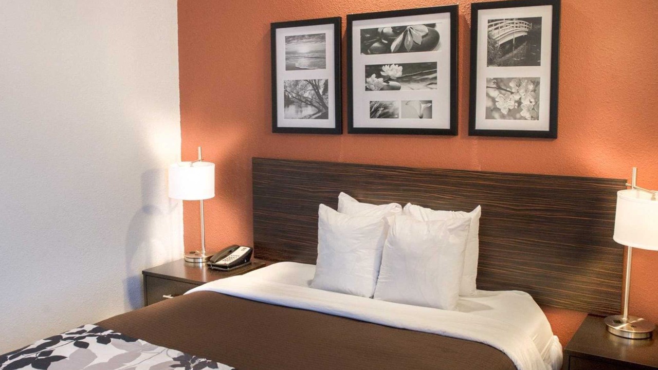 Photo of Bedroom in O'Fallon