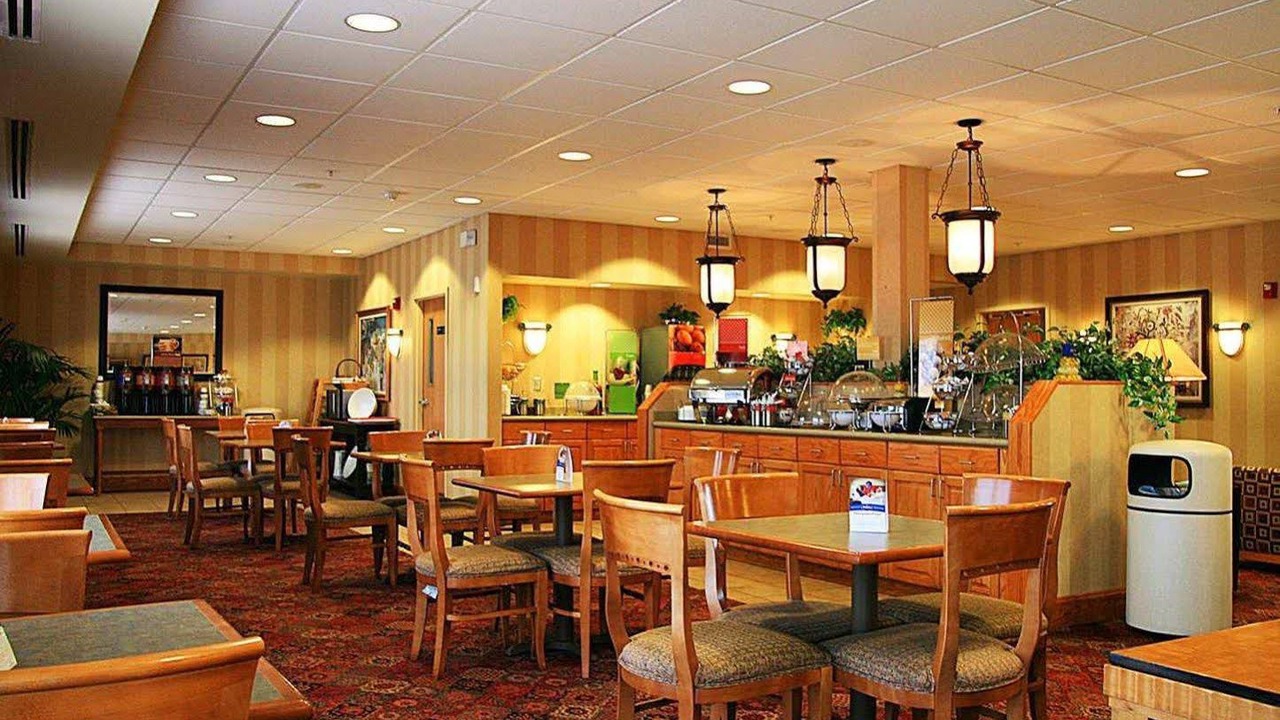 Photo of Livingroom in Massillon
