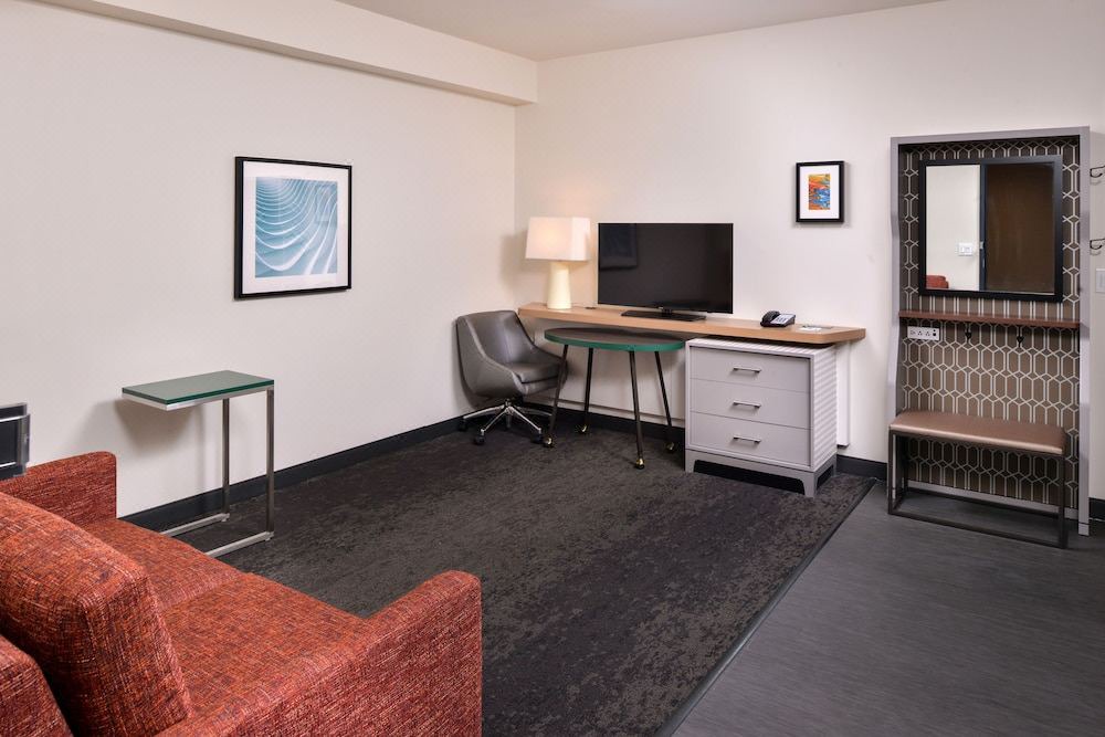 Photo of Livingroom in Farmington Hills