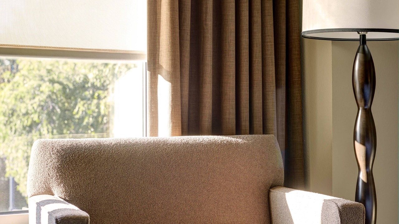 Photo of Livingroom in Downtown