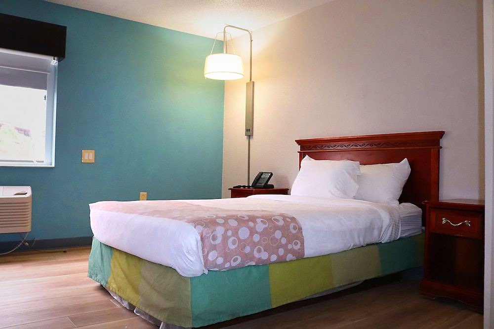 Photo of Bedroom in Tuttle