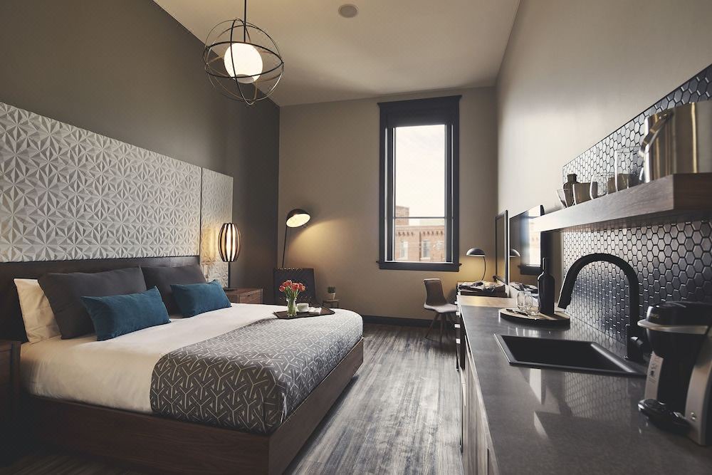 Photo of Bedroom in Downtown Springfield