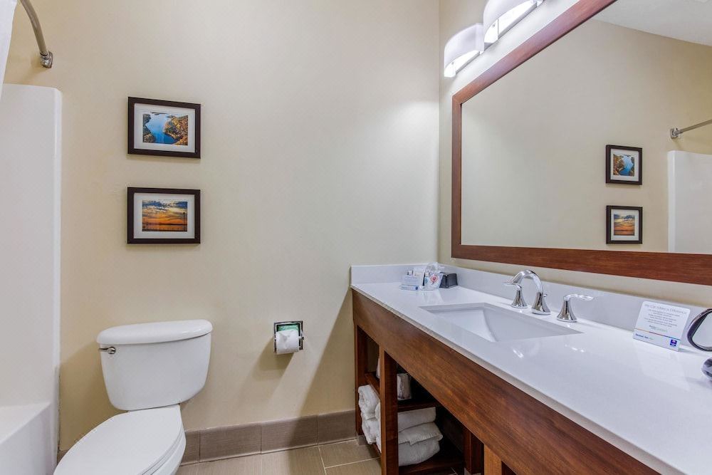 Photo of Bathroom in McComb