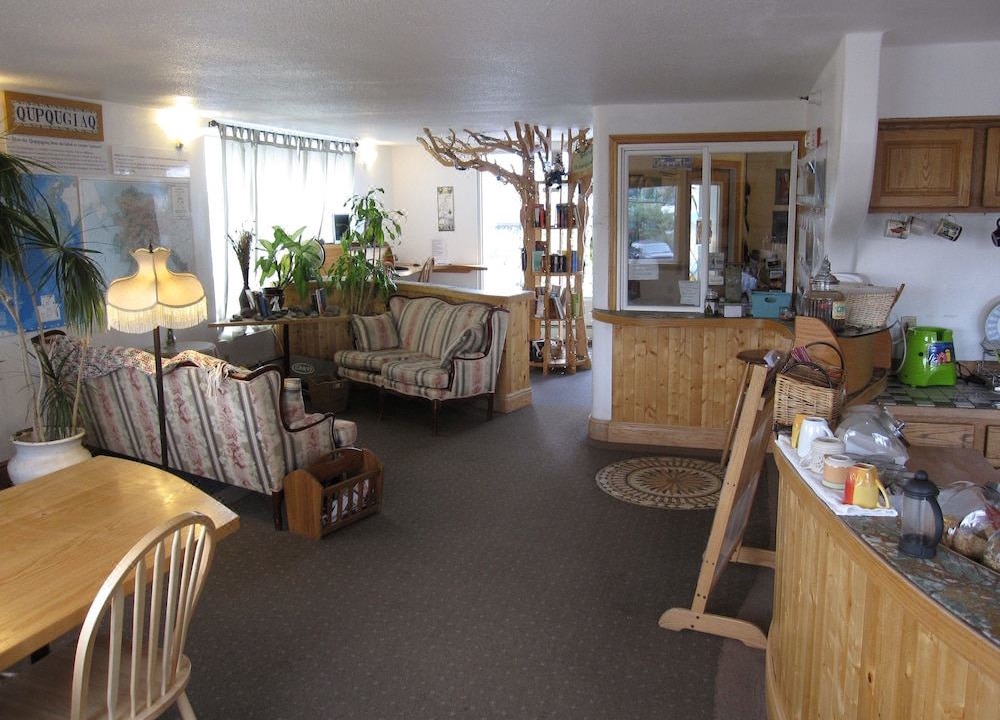 Photo of Livingroom in Midtown Anchorage
