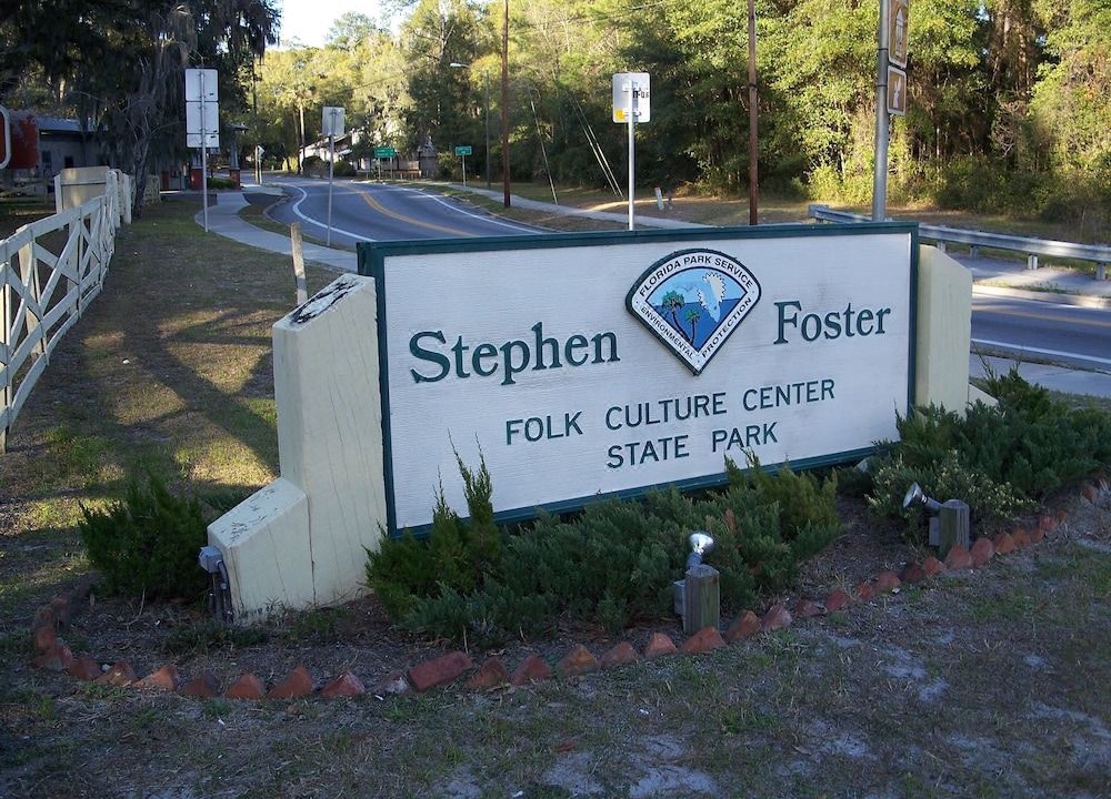 Photo of Buildings in White Springs