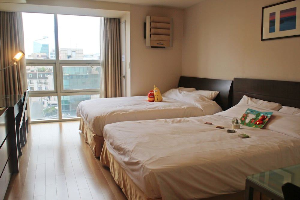 Photo of Bedroom in Nonhyeon-dong