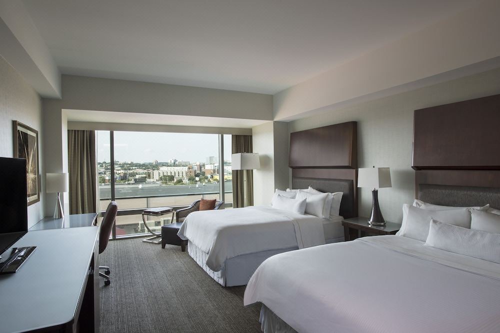 Photo of Bedroom in Riverfront