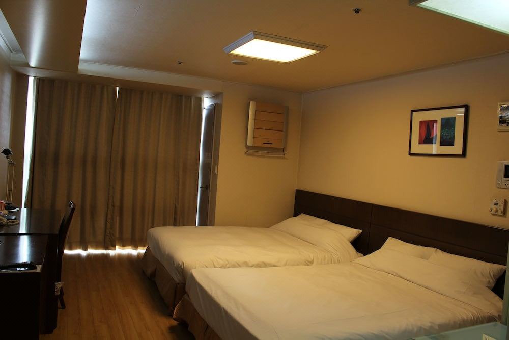 Photo of Bedroom in Nonhyeon-dong
