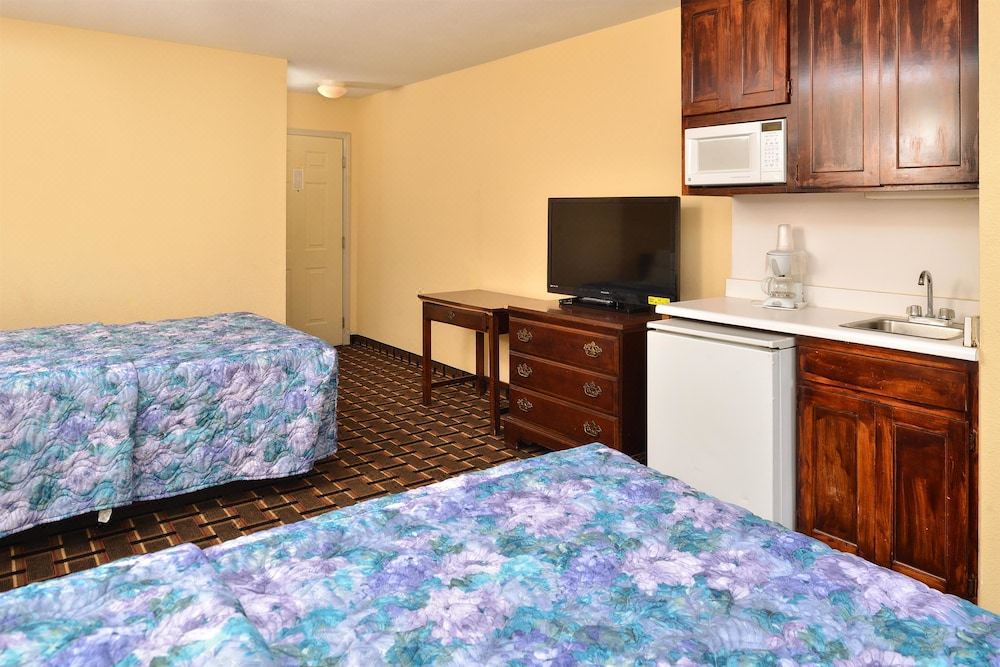 Photo of Bedroom in Albemarle