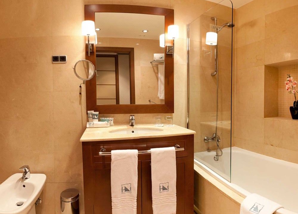 Photo of Bathroom in Fuencaliente de Medina
