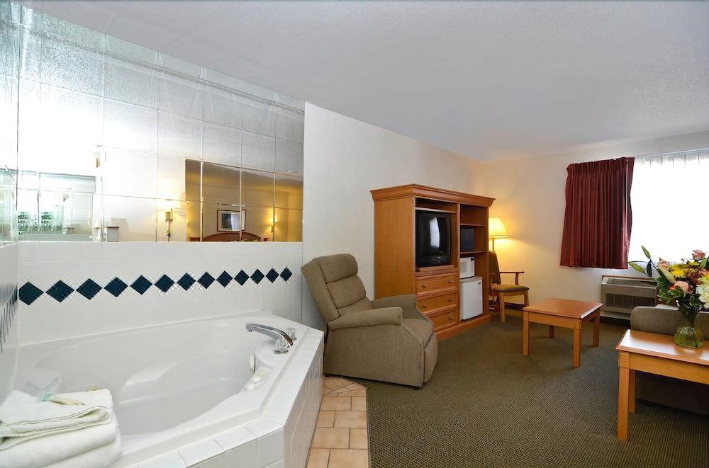 Photo of Livingroom in Hot Springs