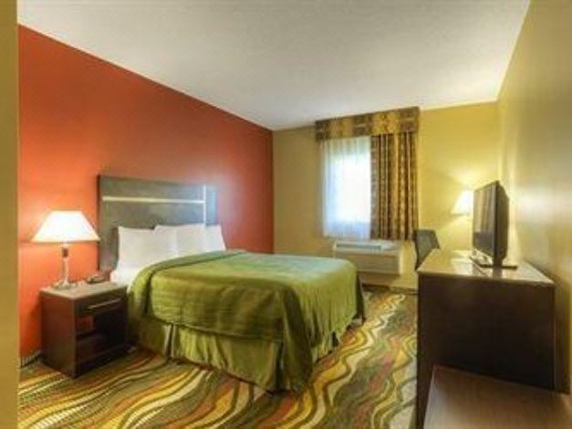 Photo of Bedroom in Fort Payne