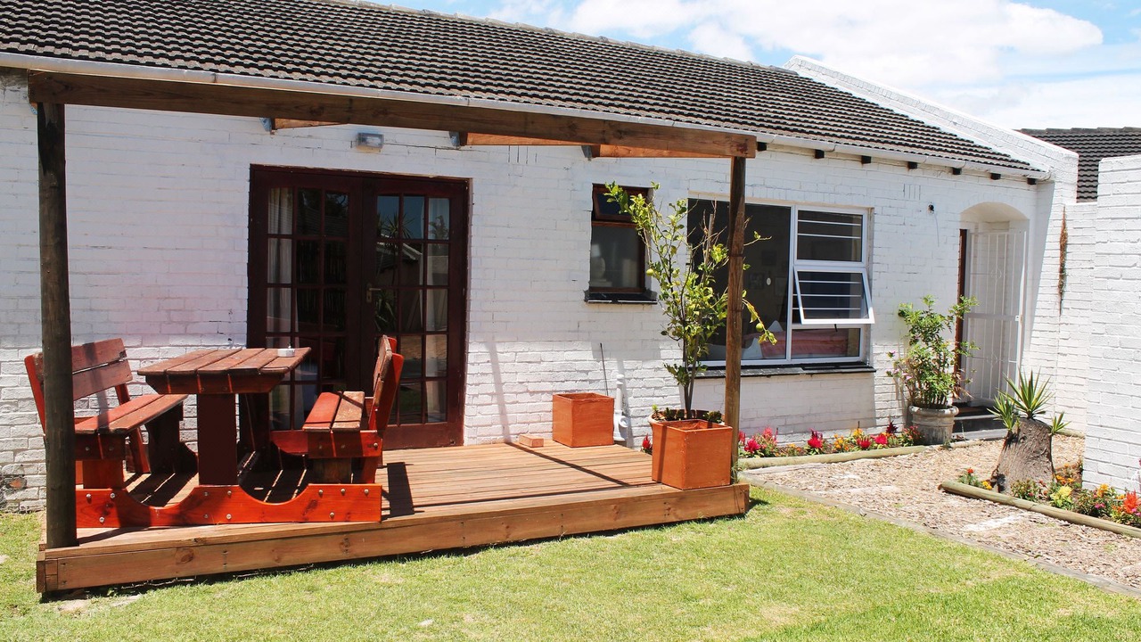 Photo of Others in Edgemead