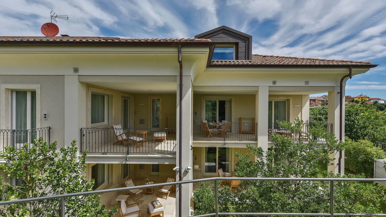 Photo of Buildings in Castiglione Falletto