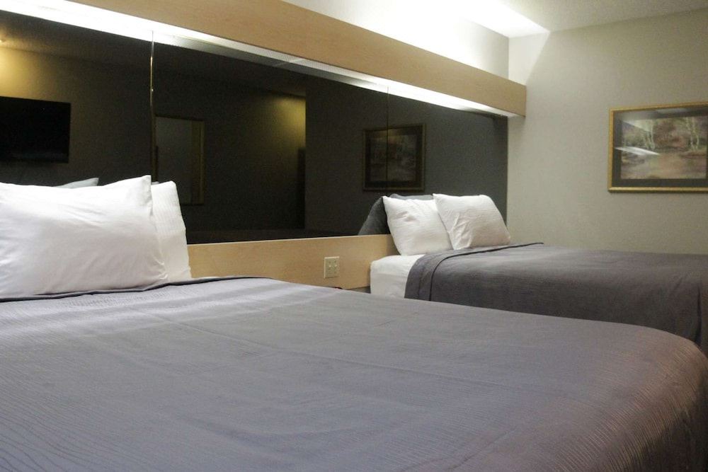 Photo of Bedroom in Jackson