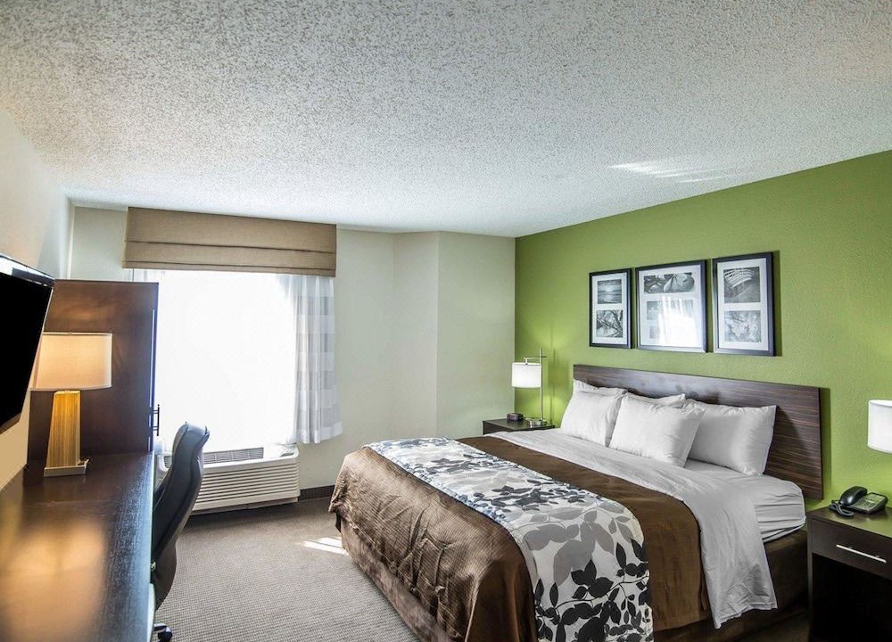 Photo of Bedroom in Joplin