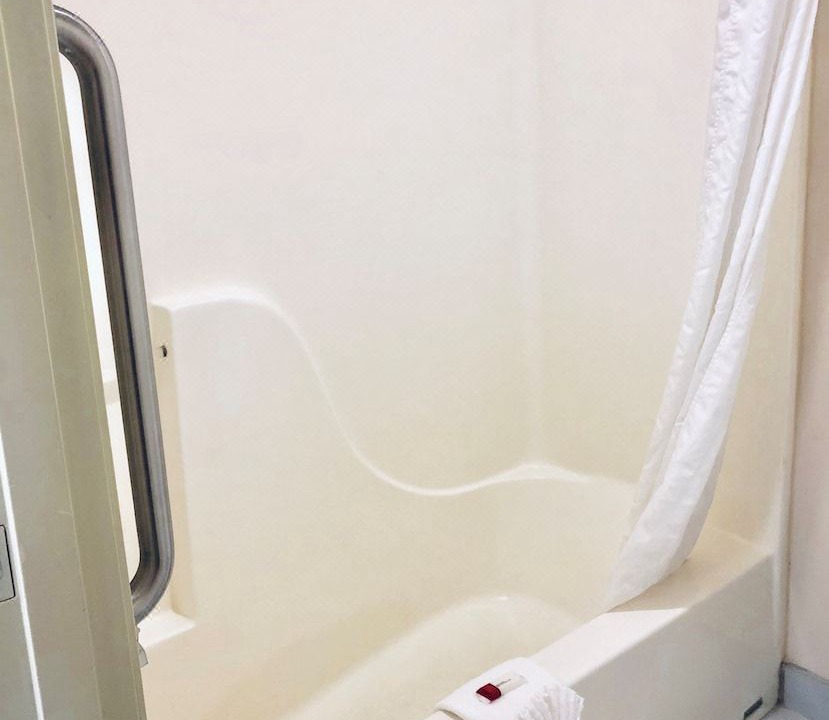 Photo of Bathroom in Gurnee