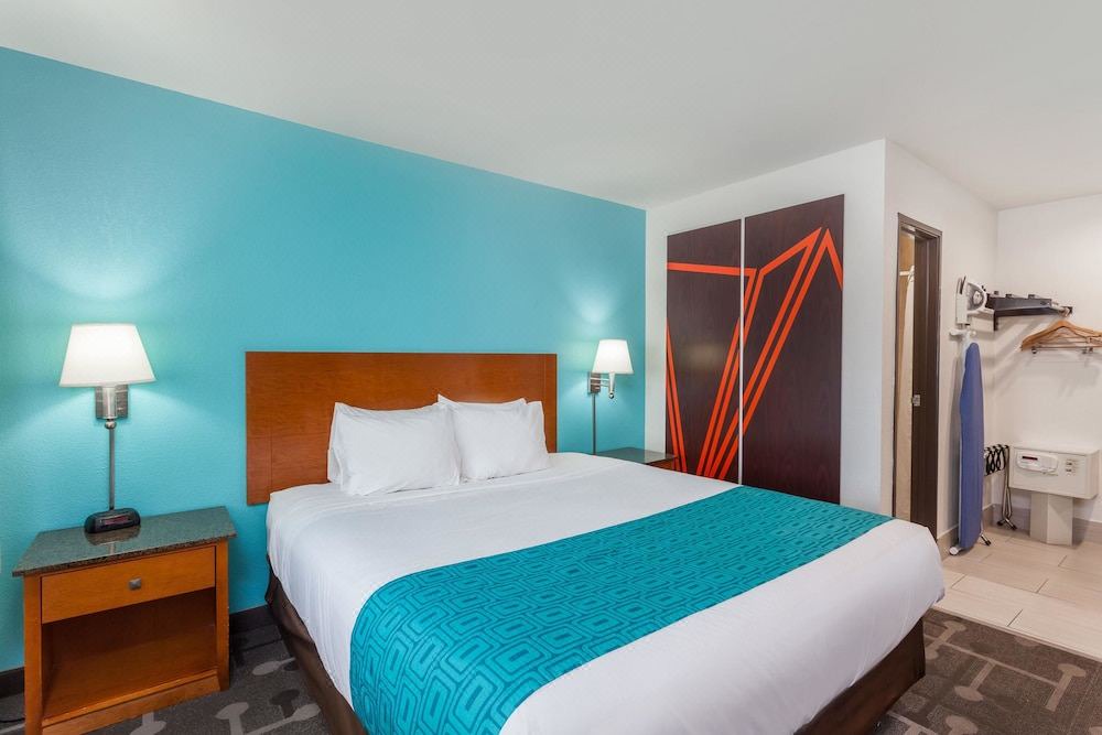Photo of Bedroom in National City