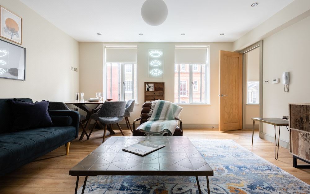 Photo of Livingroom in Mayfair