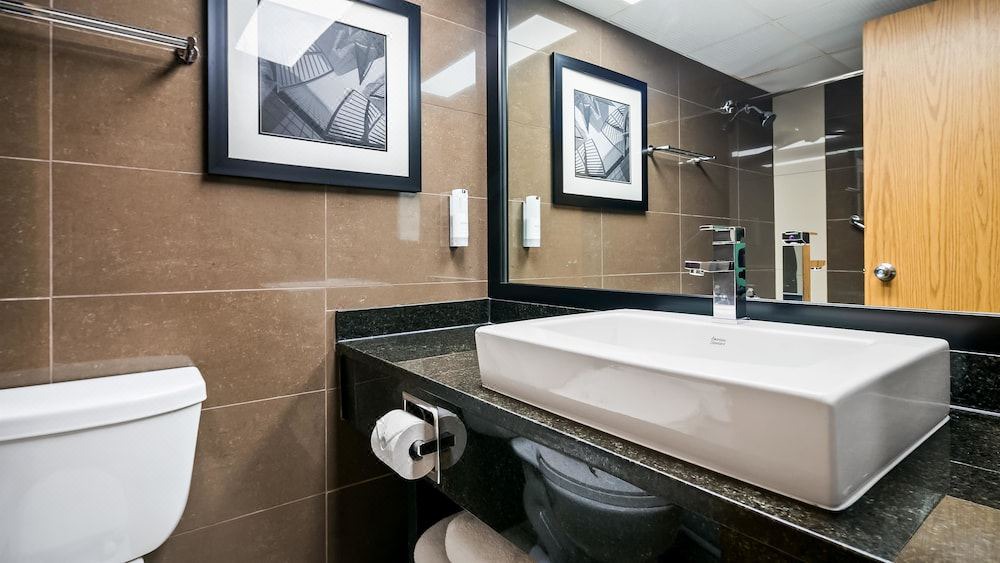 Photo of Bathroom in Banff Trail