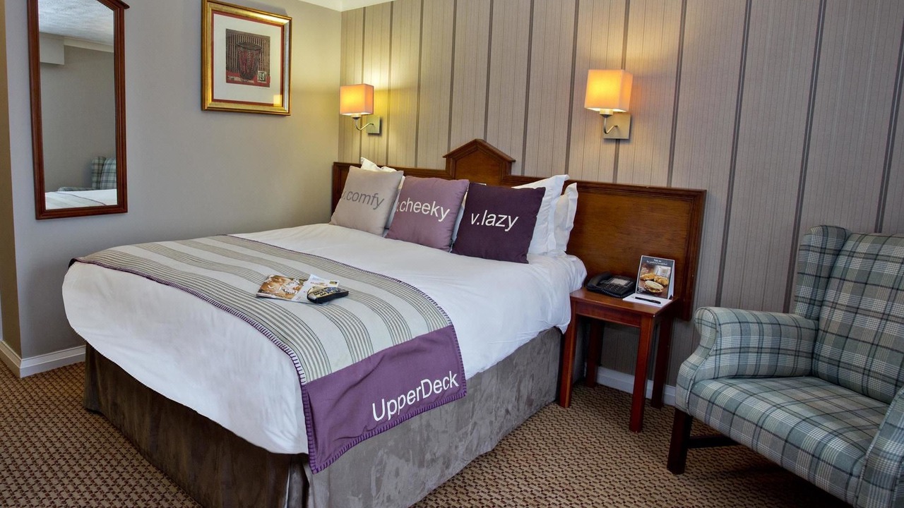 Photo of Bedroom in Hyde